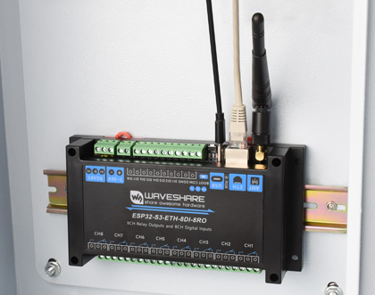 ESP32-S3 工控板 工业级 8 路 Wi-Fi 网络继电器主图
